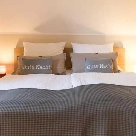 Fachwerk-ferienhaus, Ruhe Auf Dem Land, Haustiere Willkommen, Leihfahrraeder, 24-7 Check In * Kirchlinteln