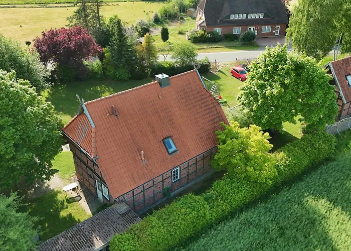 Fachwerk-ferienhaus, Ruhe Auf Dem Land, Haustiere Willkommen, Leihfahrraeder, 24-7 Check In