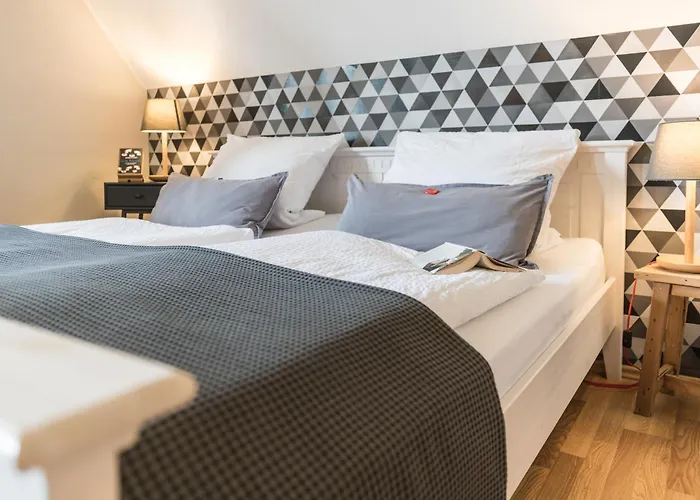 Fachwerk-ferienhaus, Ruhe Auf Dem Land, Haustiere Willkommen, Leihfahrraeder, 24-7 Check In